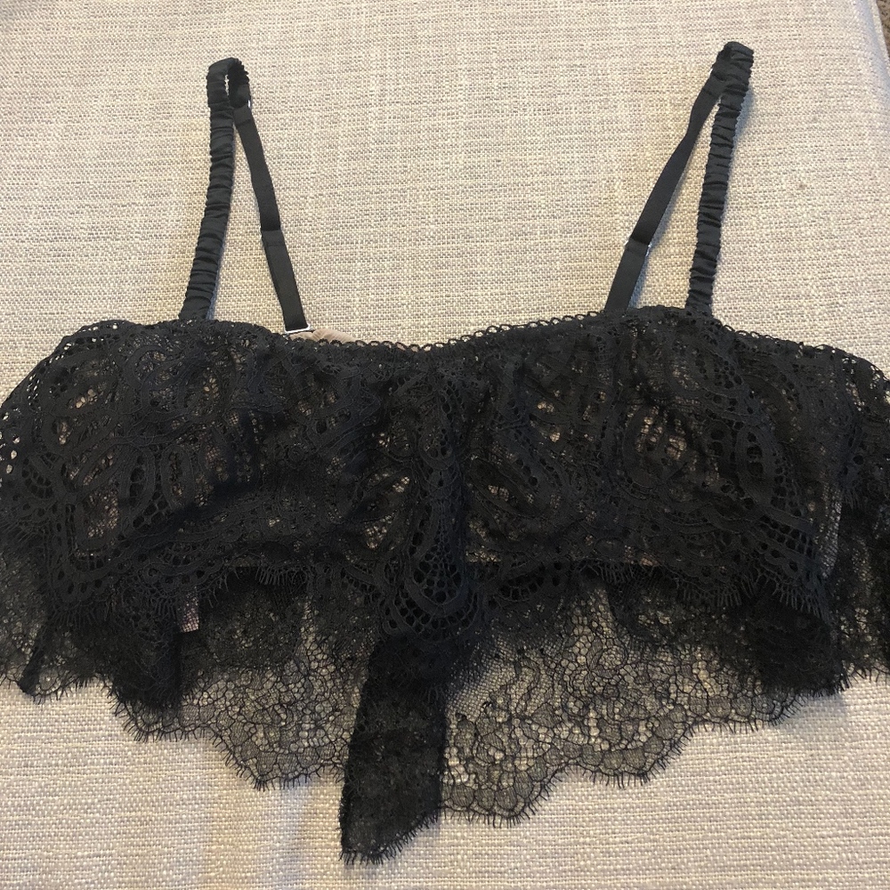 Victoria Secret Intimate Bra - Picture 5 of 6